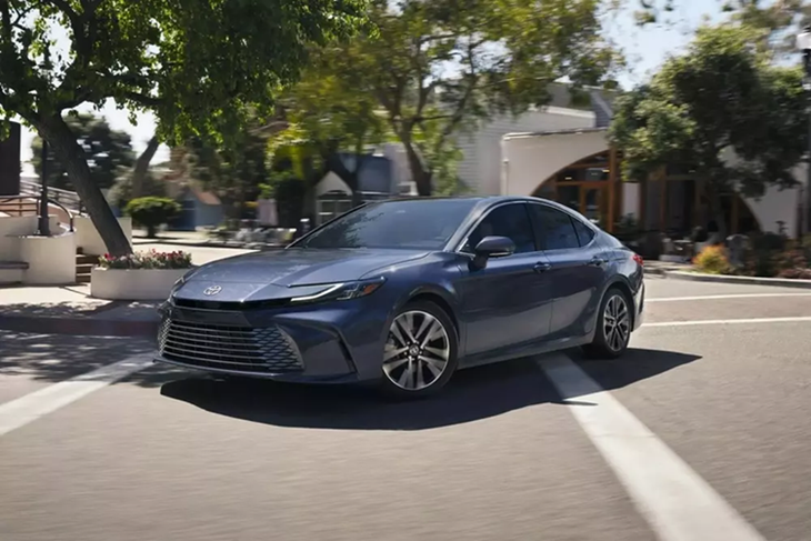 Chi tiet Toyota Camry Nightshade Edition 2026 moi vua ra mat-Hinh-5