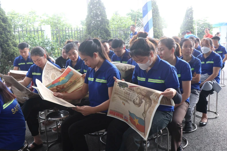 Special supplement of Nhan Dan Newspaper to Bac Ninh workers photo 3