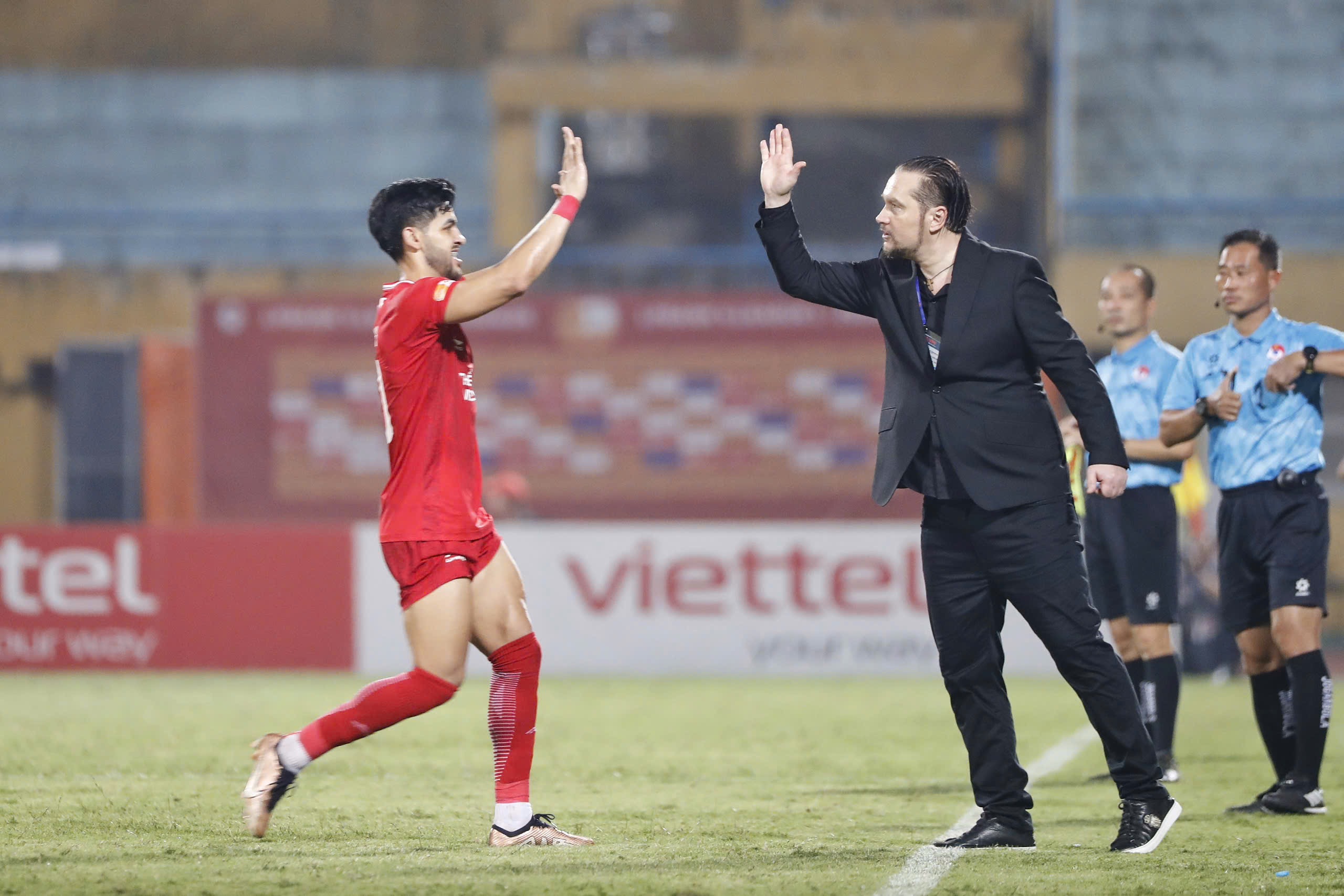 Thua đáng tiếc HAGL: Thể Công Viettel và HLV Popov vẫn thách thức cả V-League mùa tới- Ảnh 3.