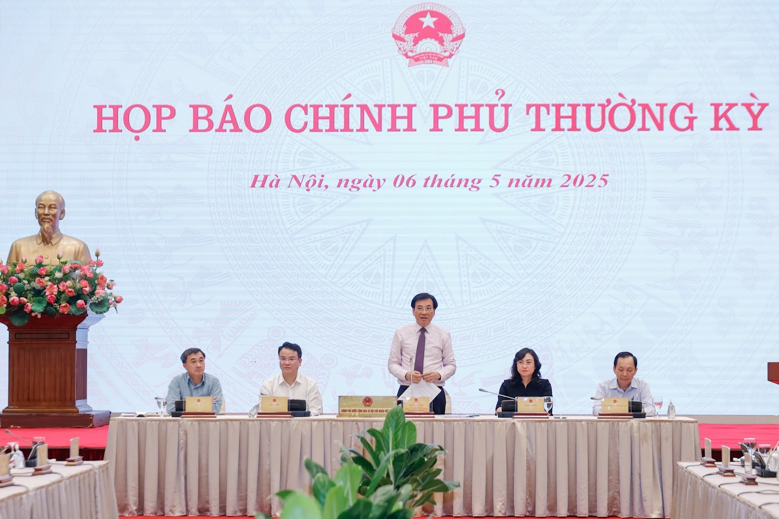 Họp báo Chính phủ thường kỳ tháng 4/2025 - Ảnh: VGP/Nhật Bắc