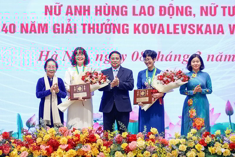 CD 30.4_KHOI B_BS 8_PGS.TS Đặng Thị Mỹ Dung-Hinh 1.jpg