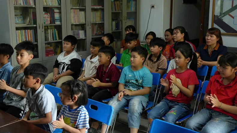 Học viện Quốc tế Võ thuật Tài năng trẻ Việt Nam thăm và tặng quà Làng trẻ em SOS Việt Trì ảnh 1