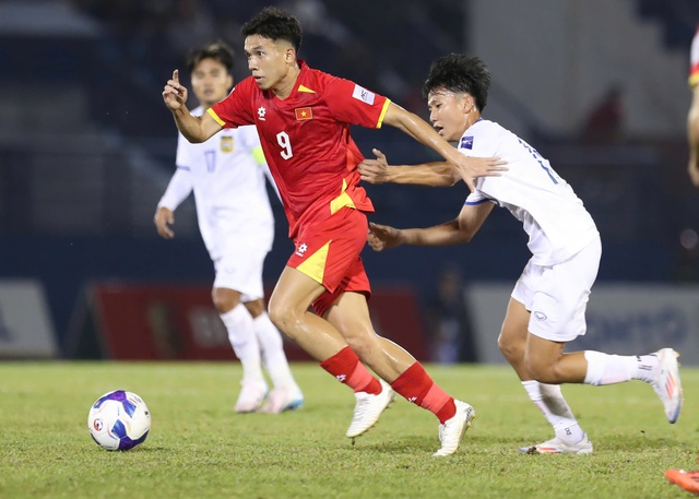 Bài toán cực khó của HLV Kim Sang-sik- Ảnh 1.