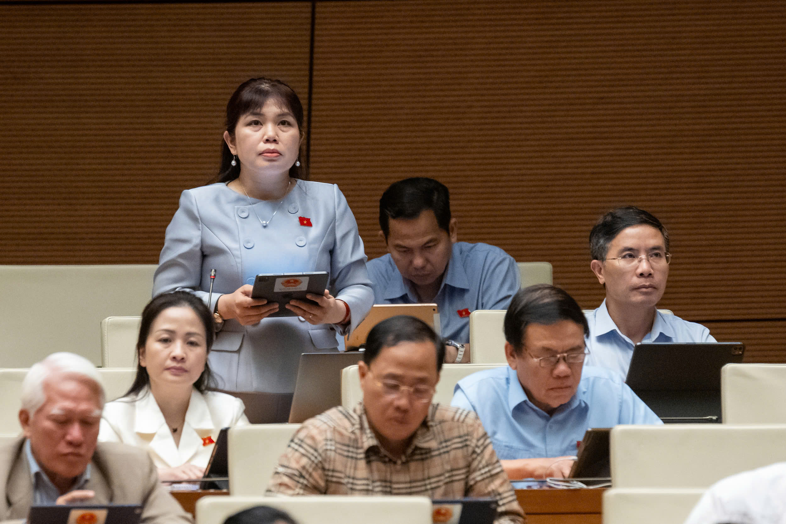Đề xuất luật hóa chỉ đạo của Tổng Bí thư về mời ca sĩ, nghệ sĩ dạy học- Ảnh 1.