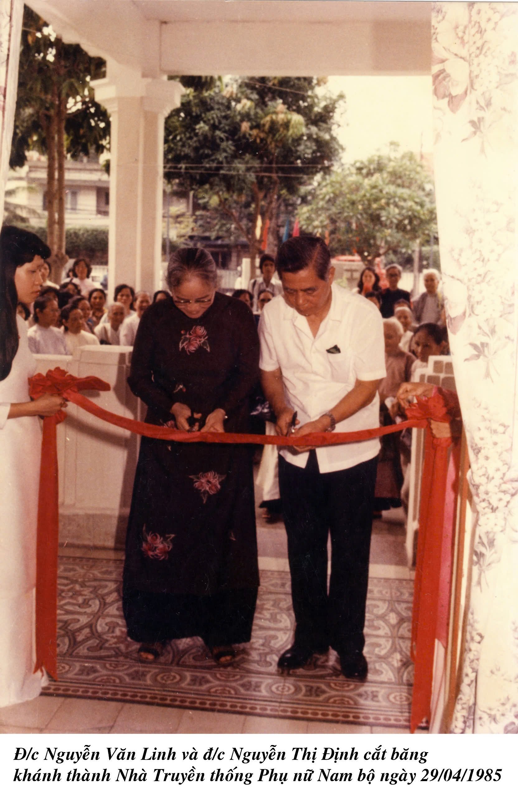 ĐỒNG CHÍ NGUYỄN THỊ ĐỊNH VỚI QUÁ TRÌNH HÌNH THÀNH VÀ PHÁT TRIỂN CỦA BẢO TÀNG PHỤ NỮ NAM BỘ