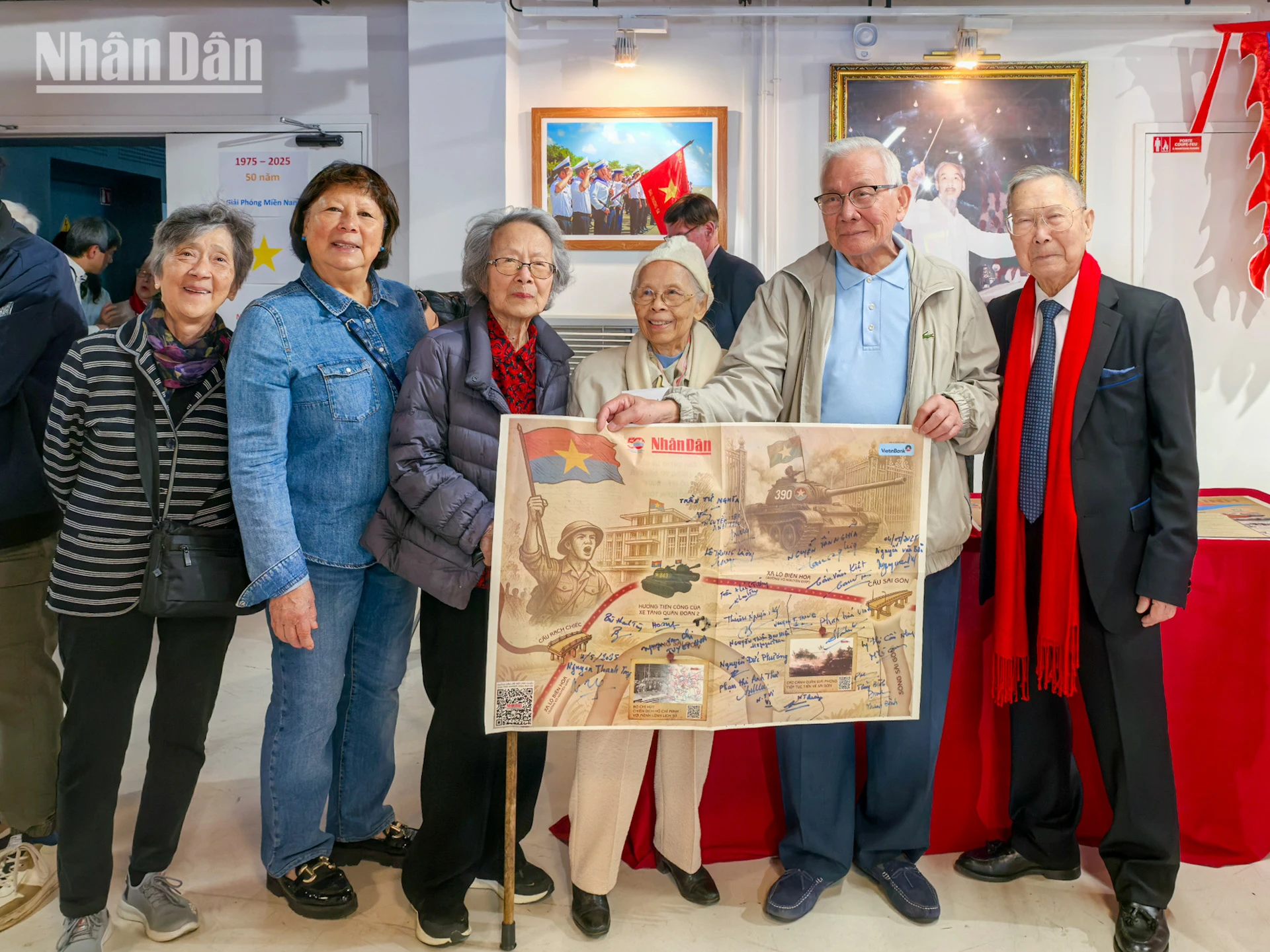 [Foto] Auslandsvietnamesen in Frankreich und die Reise des Patriotismus Foto 14