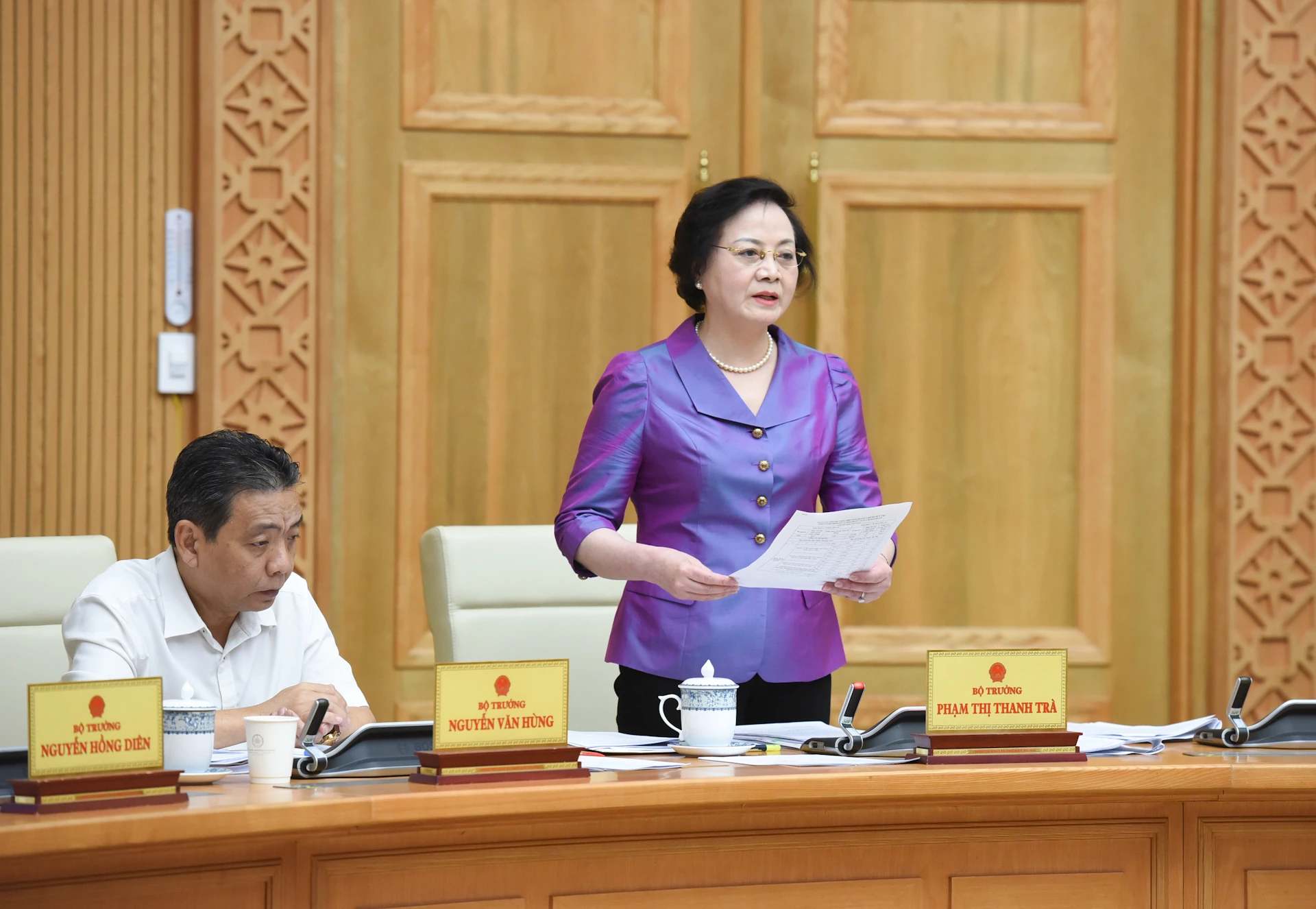 [Ảnh] Thủ tướng Phạm Minh Chính chủ trì Phiên họp Chính phủ thường kỳ tháng 4/2025 ảnh 6