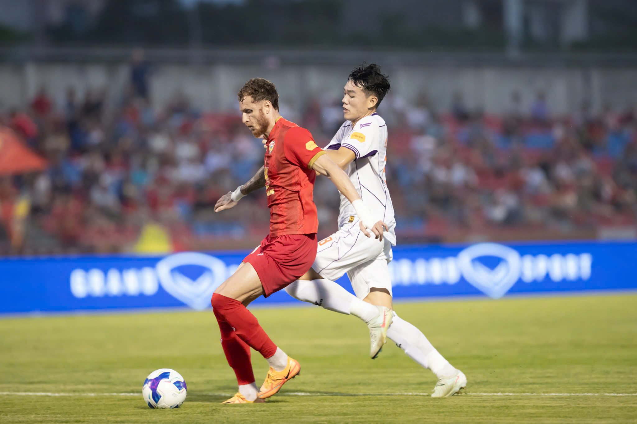V-League về đích ‘hay không tưởng’, tạo cú hích tuyệt vời cho bóng đá Việt Nam- Ảnh 3.