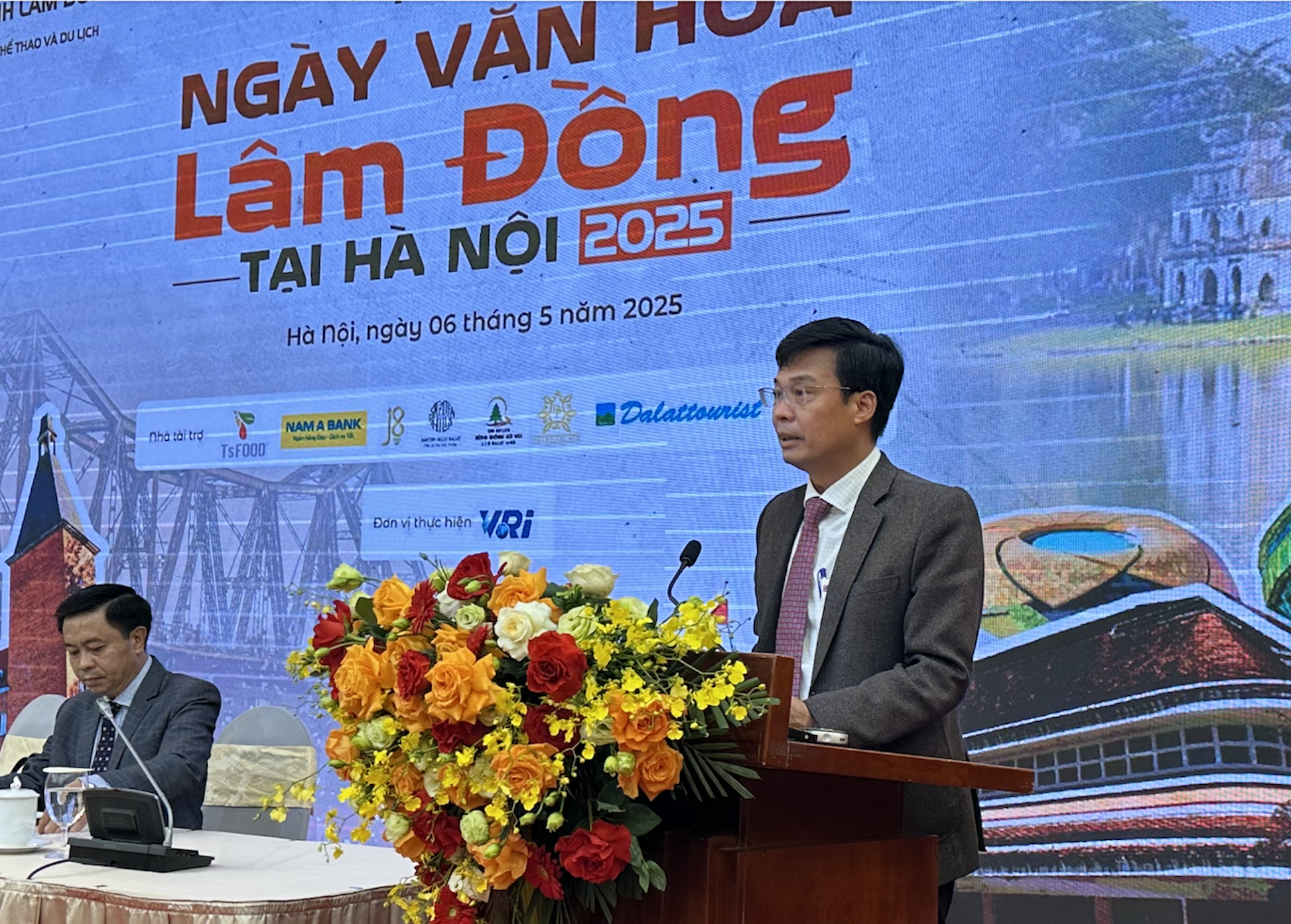 Ảnh màn hình 2025-05-06 lúc 16.50.55.png