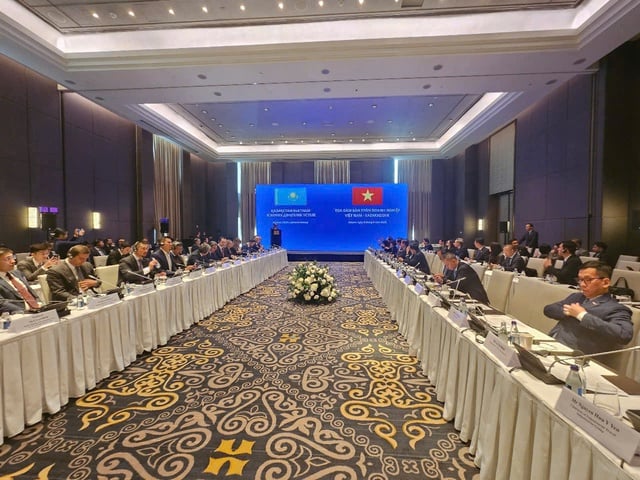 Saigontourist Group xúc tiến du lịch song phương Việt Nam - Kazakhstan, phát triển thị trường mới- Ảnh 1.