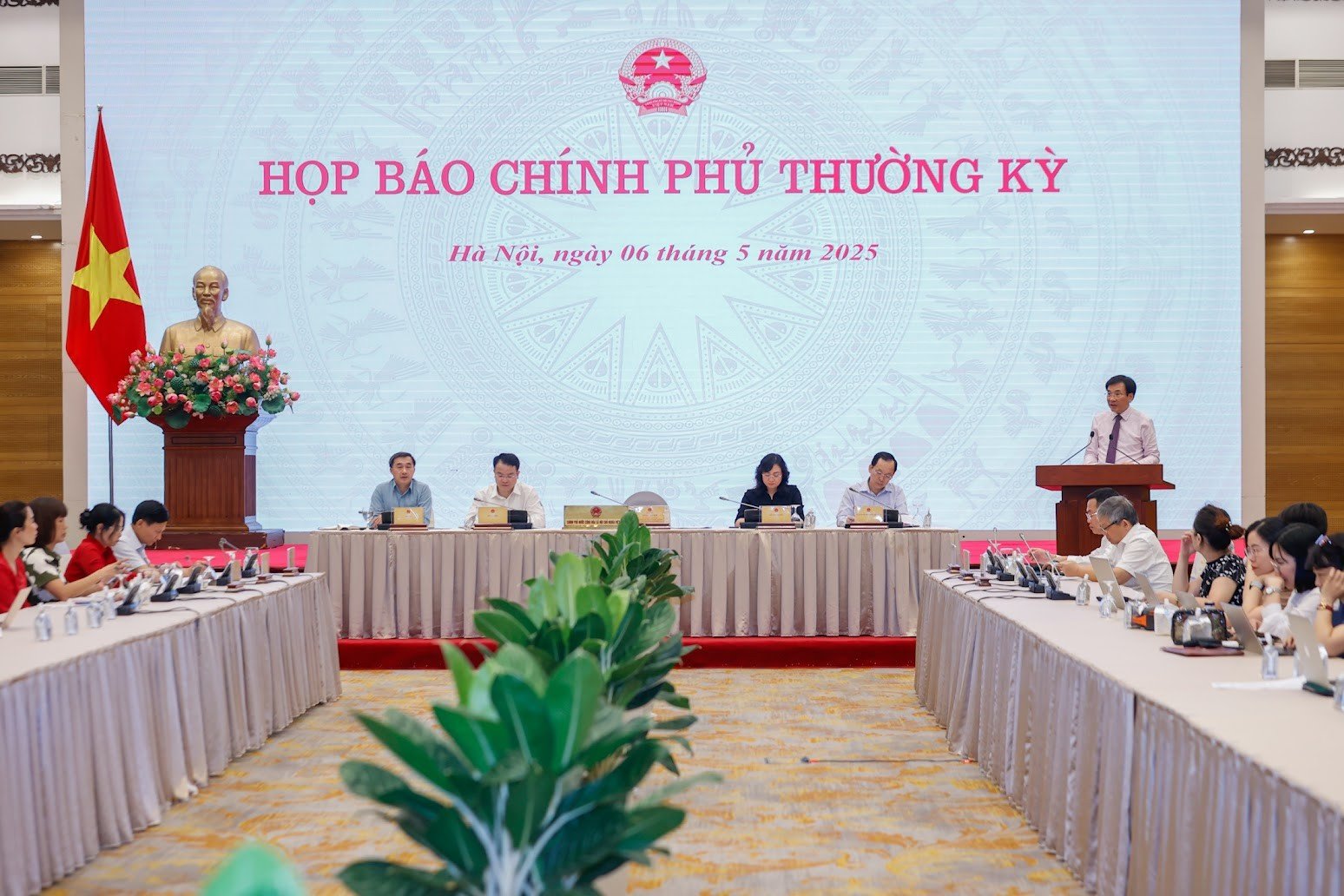 Quang cảnh buổi họp báo. (Ảnh: VPG)