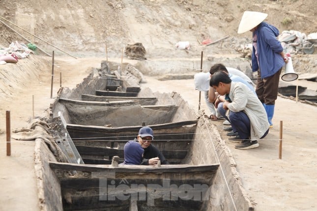 Thuyền cổ ở Bắc Ninh có kỹ thuật phức tạp nhất Việt Nam - Hình 2 Thuyen co o Bac Ninh co ky thuat phuc tap nhat Viet Nam-Hinh-2
