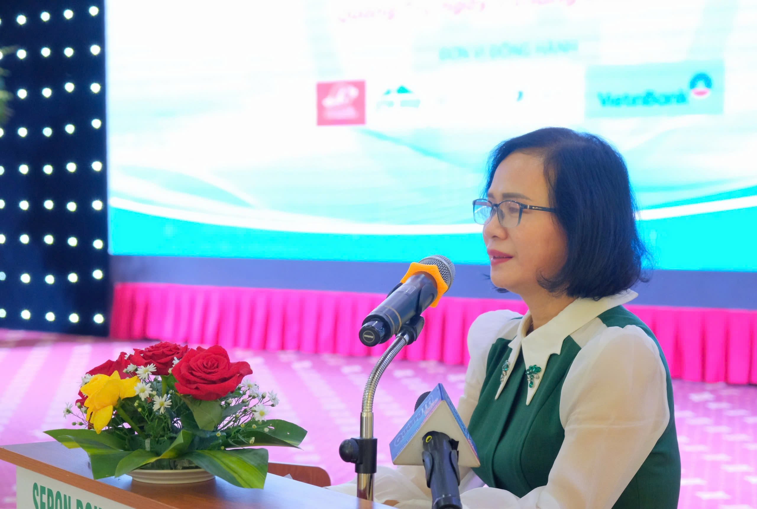 Diễn đàn “Báo chí - doanh nghiệp đồng hành phát triển địa phương và gắn kết vì cộng đồng bền vững”