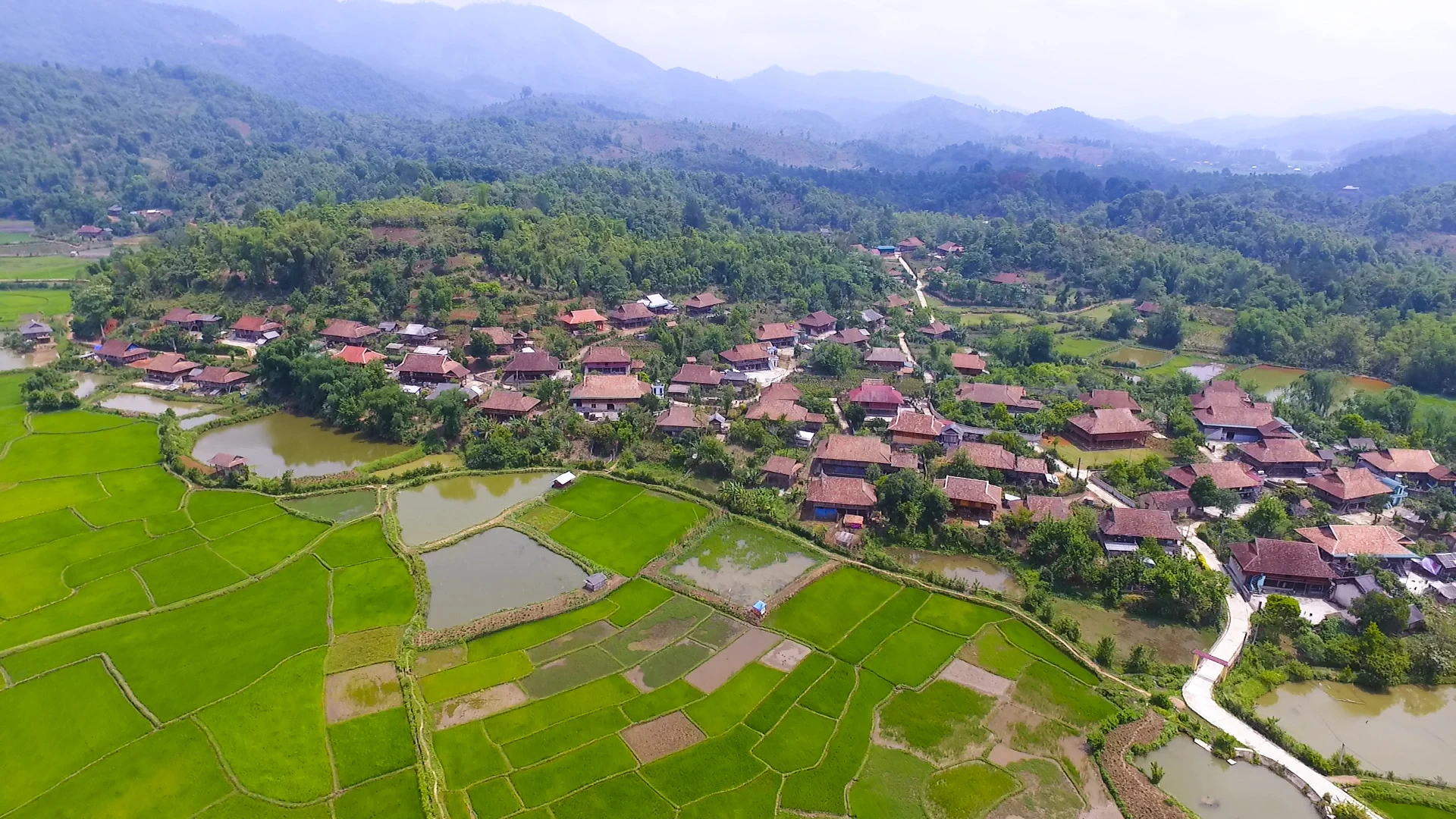 Trải nghiệm Điện Biên lịch sử, khám phá thiên nhiên và văn hóa Tây Bắc ảnh 3