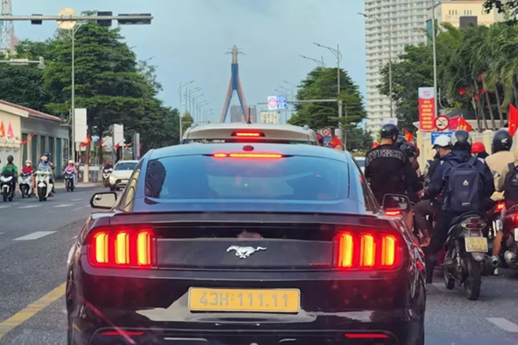 Ford Mustang bien dep 