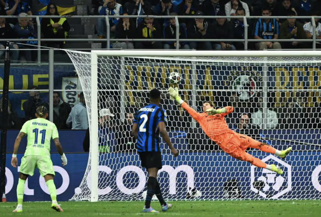 Yann Sommer plays the hero, Inter Milan confidently enters the final - Photo 1.