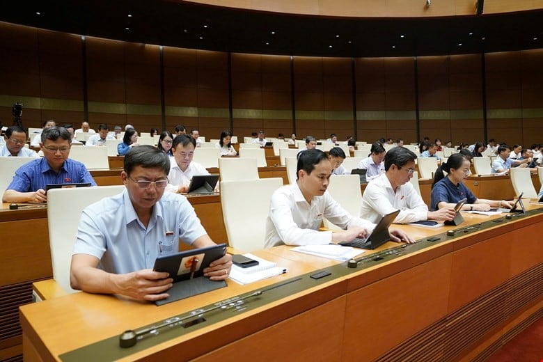 Đại biểu tham dự Kỳ họp thứ 9, Quốc hội khóa XV. (Ảnh: quochoi.vn)