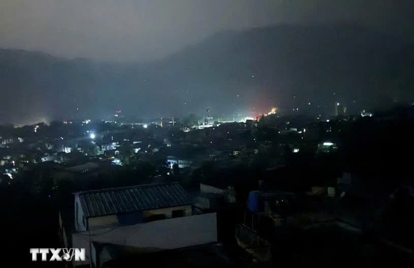 Quang cảnh thành phố Muzaffarabad ở khu vực Kashmir do Pakistan quản lý, một trong những địa điểm bị tấn công từ Ấn Độ, ngày 7/5/2025. (Ảnh: Reuters/TTXVN)