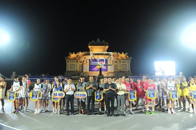 Khởi tranh Giải vô địch bóng rổ 3x3 U20 và U23 Quốc gia 2025 - Ảnh 1.
