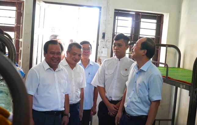 Nghiên cứu cơ chế đặc thù cho học sinh dân tộc thiểu số ở Cà Mau ảnh 2
