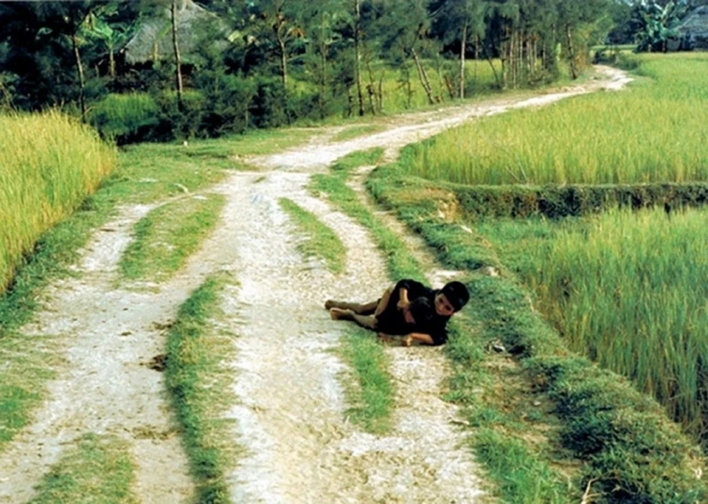 em be my lai 2.jpg