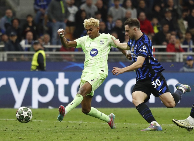 Yamal no se rindió y se citó para pelear contra el Real Madrid, la polémica del penalti hizo que el Barcelona perdiera dolorosamente - Foto 1.