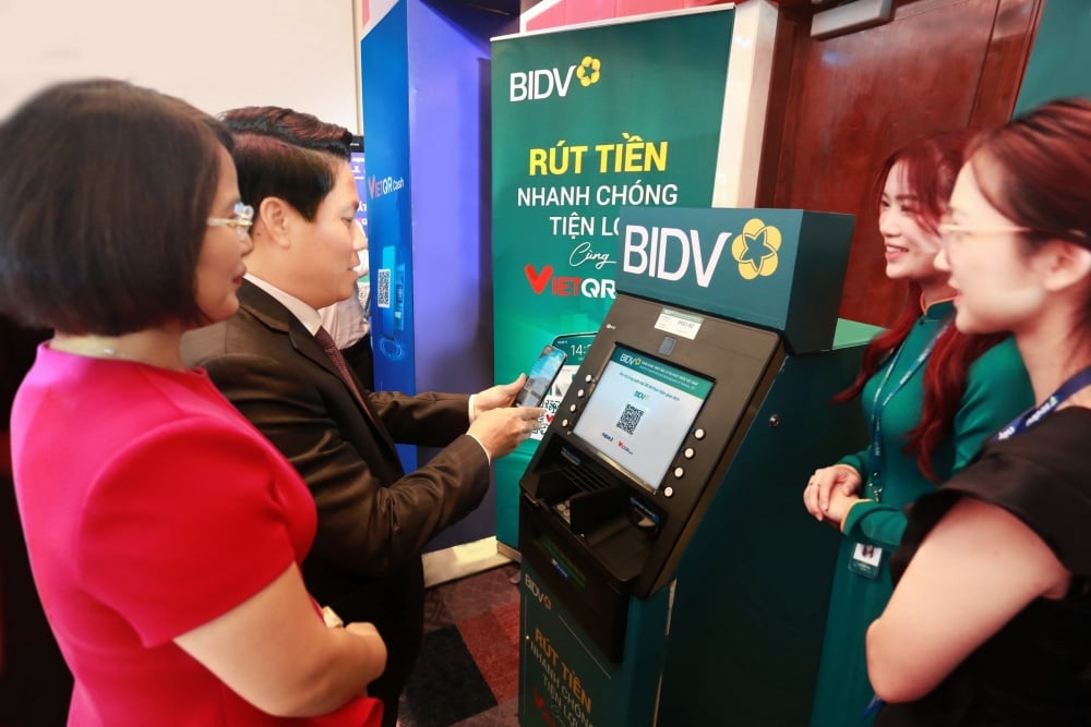 Ngành Ngân hàng đạt nhiều thành quả trong Chuyển đổi số