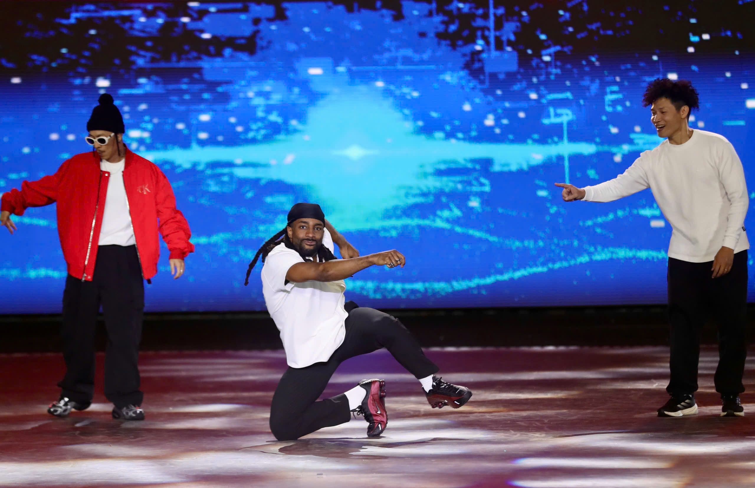 Powerful judges: choreographer Viet Max, choreographer Viet Thanh and French international choreographer Rochka Noel.