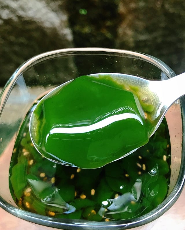 Loại lá có nhiều vào mùa hè vừa giải nhiệt vừa kiểm soát đường huyết tốt, đem làm nhiều món ngon mát bổ- Ảnh 6.