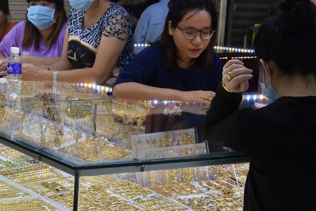 Giá vàng hôm nay, 7-5: Tiếp tục đi lên- Ảnh 1.