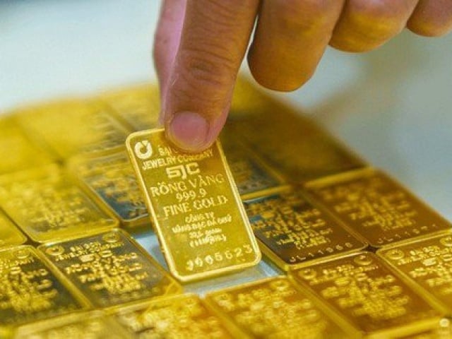 Thống đốc Ngân hàng Nhà nước lí giải việc giá vàng trong nước cao hơn thế giới hàng chục triệu đồng- Ảnh 1.