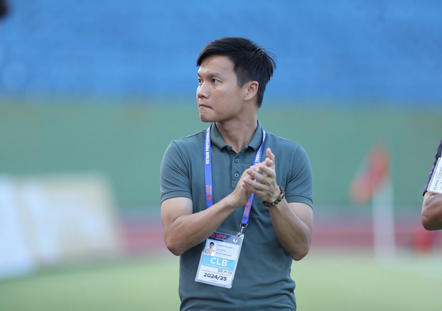 CLB Bình Dương chính thức chia tay HLV Công Mạnh: Không thể cứu vãn tình thế- Ảnh 1.