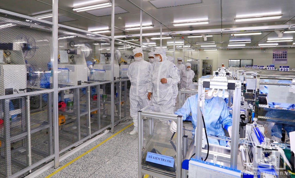 Although still the largest source of revenue with VND1,771.8 billion, budget revenue from FDI enterprises in the first 4 months of the year only increased by 4.5%, reaching 25.2% of the plan assigned by the Central Government.