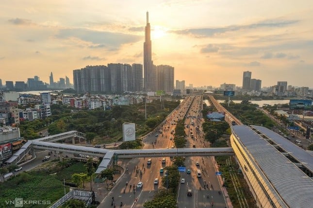 Thành phố nào dưới đây có đường bay nội thành sau sáp nhập?
