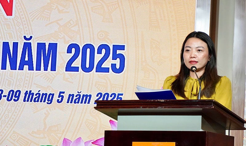 Đại diện lãnh đạo Sở Văn hóa-Thể thao và Du lịch phát biểu tại buổi khai mạc.
