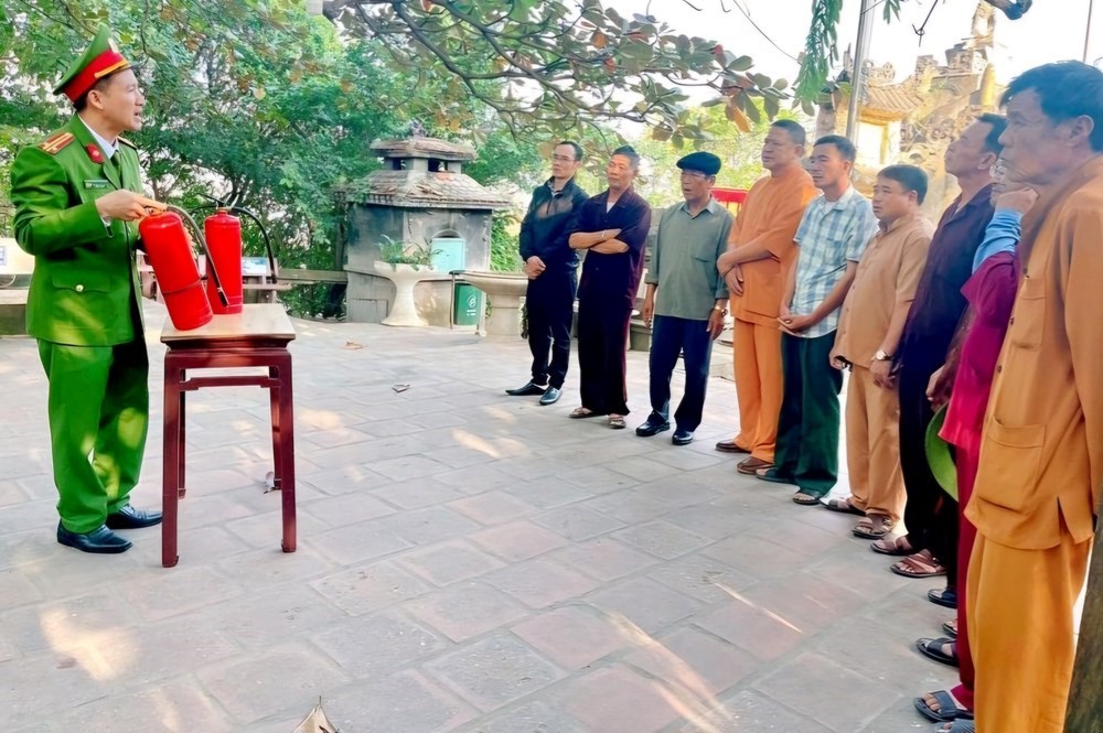 Cảnh báo nguy cơ cháy nổ các di tích mùa du lịch hè