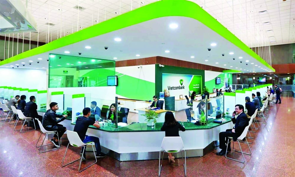 Trong hành trình hiện đại hóa, ứng dụng khoa học công nghệ, ngành Ngân hàng còn trở thành một động lực hỗ trợ các bộ, ngành và nền kinh tế hiện đại hóa, chuyển đổi số, nâng cao năng lực cạnh tranh quốc gia, hội nhập kinh tế quốc tế