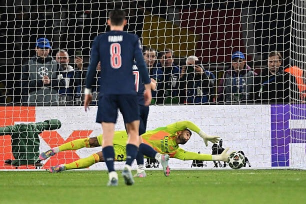 Trực tiếp PSG vs Arsenal 1-0 (H2): Raya đẩy 11m cho Pháo thủ ảnh 1