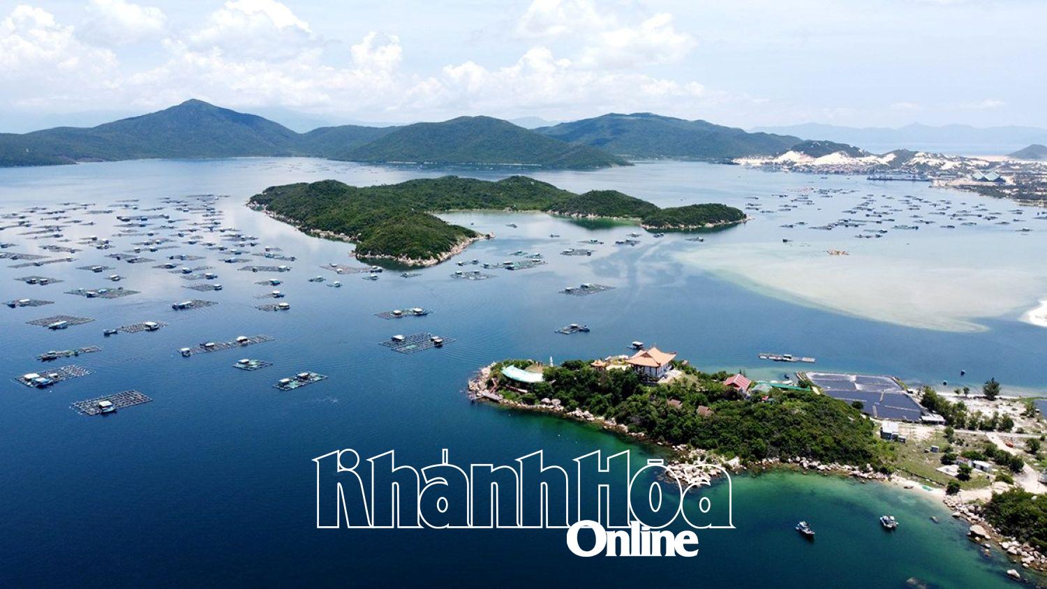 Một góc Khu Kinh tế Vân Phong.