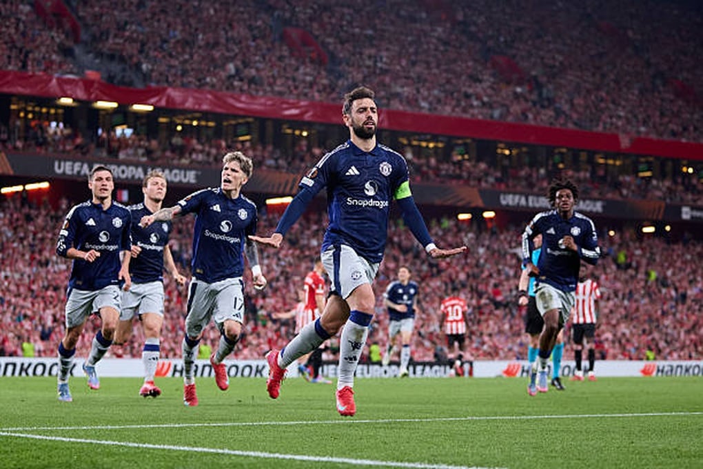 HLV Amorim cảnh báo cầu thủ Man Utd trước trận quyết đấu ở Europa League - 1