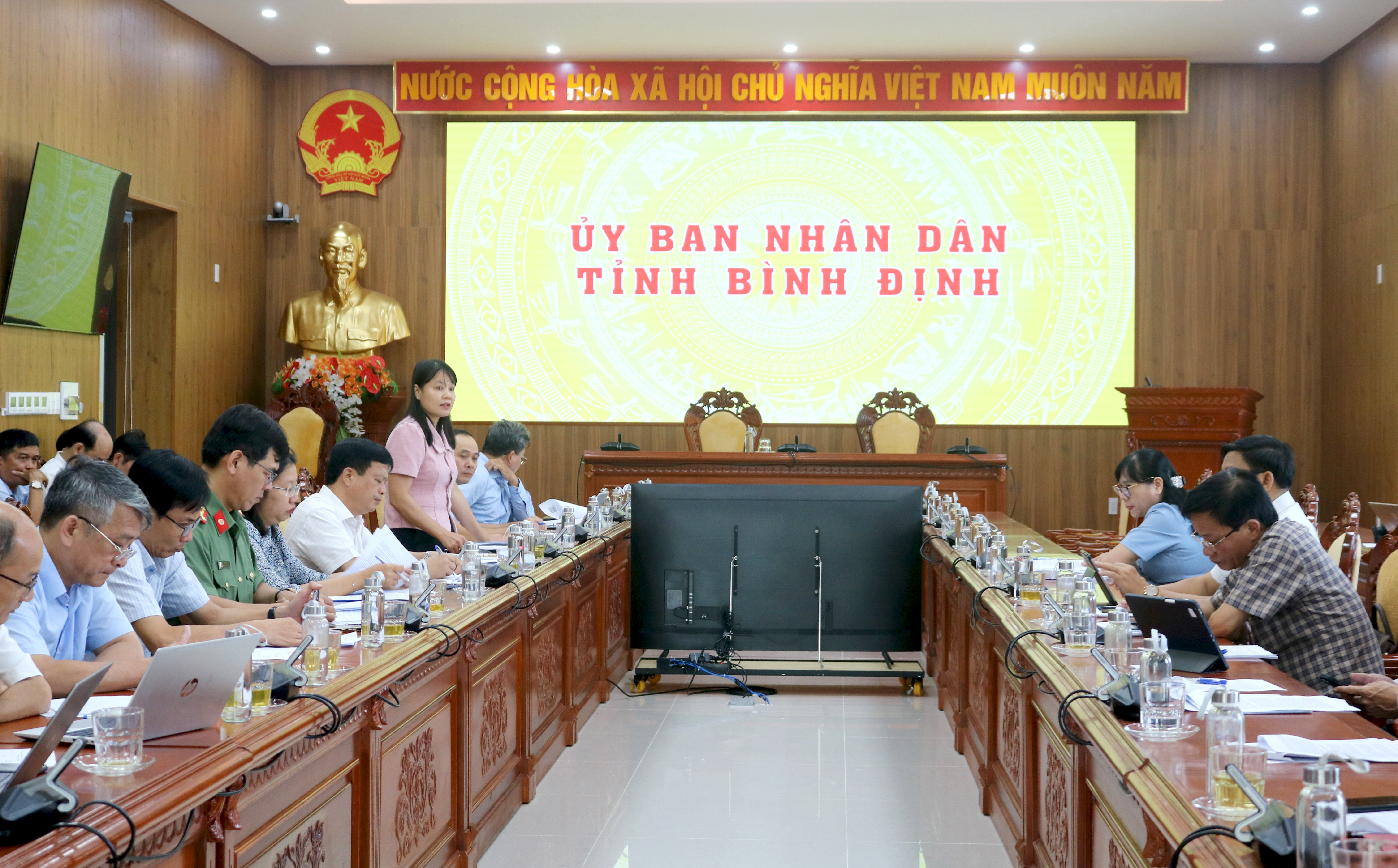 Agree to propose recognizing 9 communes meeting new rural standards, advanced new rural standards and model new rural standards in the second phase of 2024
