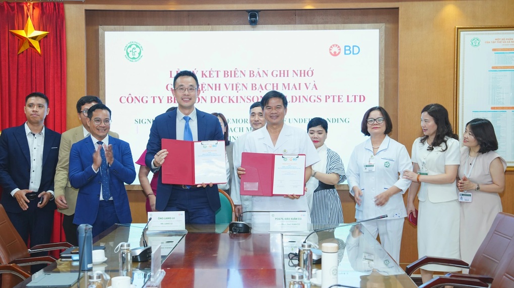 ผู้บัญชาการภาวะอุณหภูมิร่างกายต่ำช่วยชีวิตผู้ป่วยภาวะหัวใจหยุดเต้นและสมองเสียหายได้หลายราย - 1