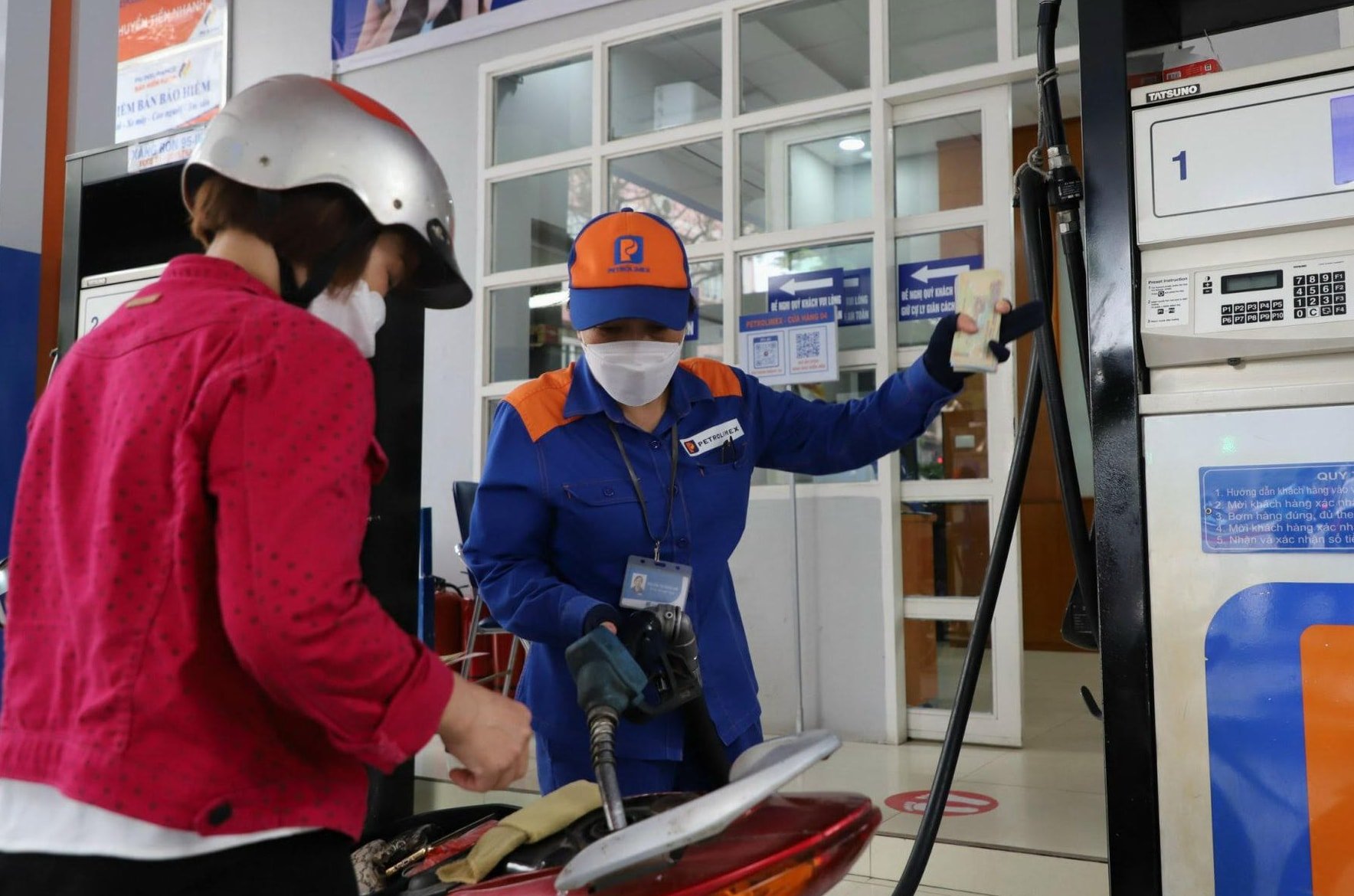 Giá xăng dầu hôm nay 8/5: Biến động khó lường