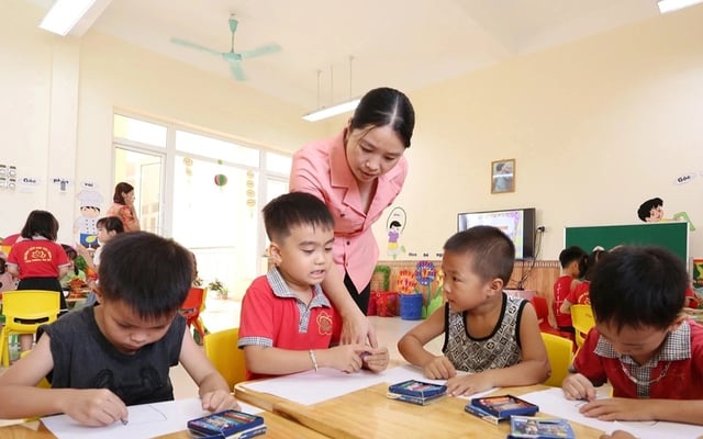 Trao quyền tuyển dụng cho ngành giáo dục cần minh bạch và giám sát hiệu quả - Ảnh 1.