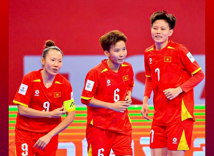 Tuyển futsal nữ Việt Nam - Ảnh 1.