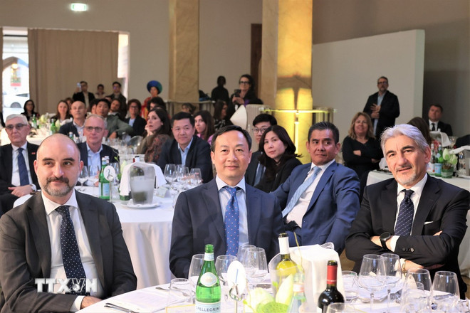 ttxvn-du-lich-viet-nam-italy-3.jpg