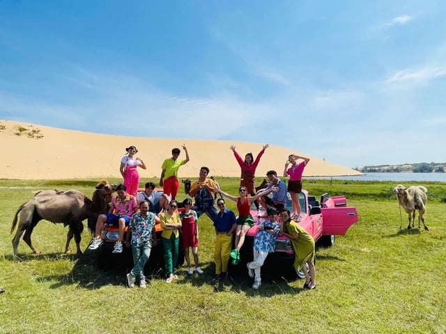 “Tiểu Sahara” Bàu Trắng Bình Thuận hút khách nhờ hiệu ứng "Lật Mặt 8"- Ảnh 4.