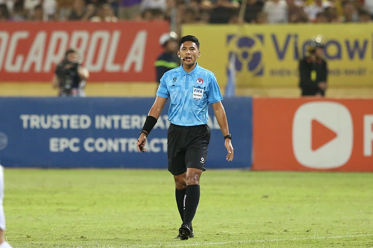 Trọng tài Thái Lan bắt trận 'chung kết ngược' V-League 2024-2025 - Ảnh 1.