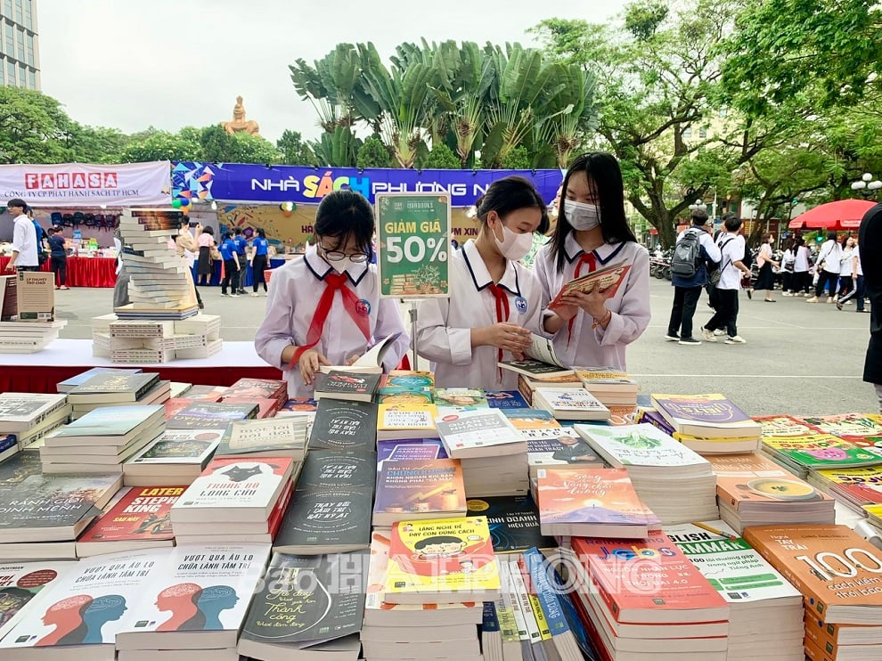 Đường sách Hải Phòng năm 2025