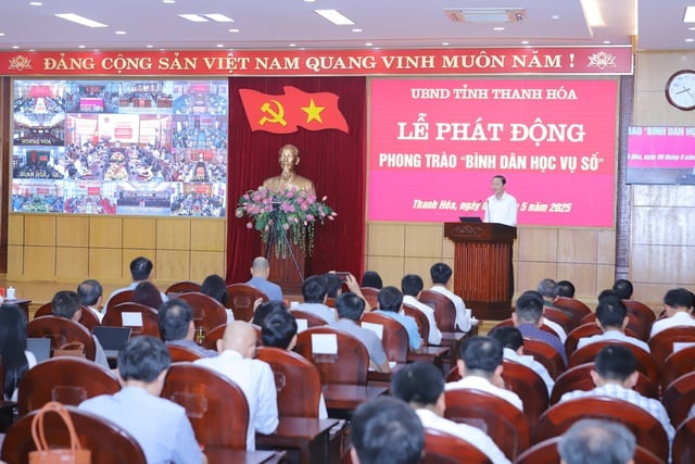 52 ngàn người dự lễ phát động "Bình dân học vụ số" tại Thanh Hóa - Ảnh 1.